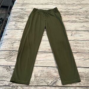 Ivivva by Lululemon Army Green Straight Leg Joggers Size 12